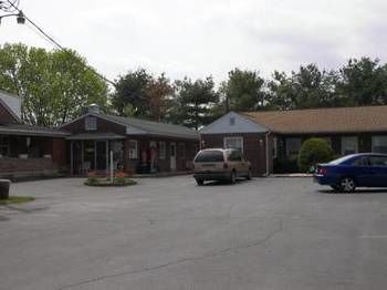 Motel The Lancaster By Oyo Near Paradise 2*